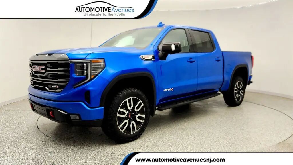 2022 GMC Sierra 1500 AT4 — photo 1 of 13