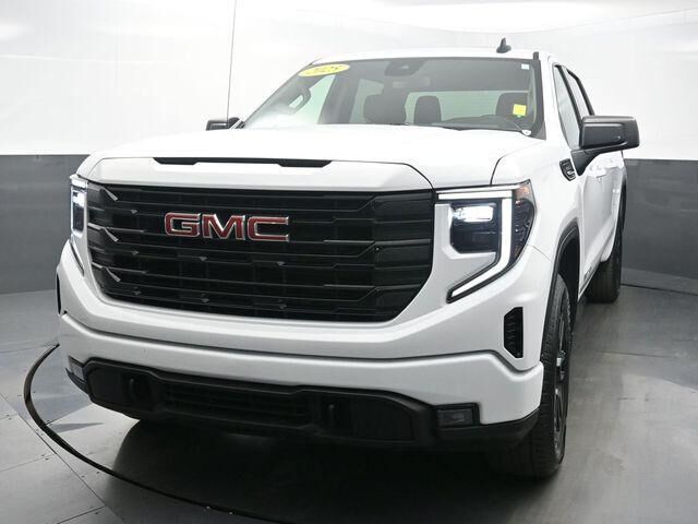 2025 GMC Sierra 1500 Elevation Standard — photo 1 of 13