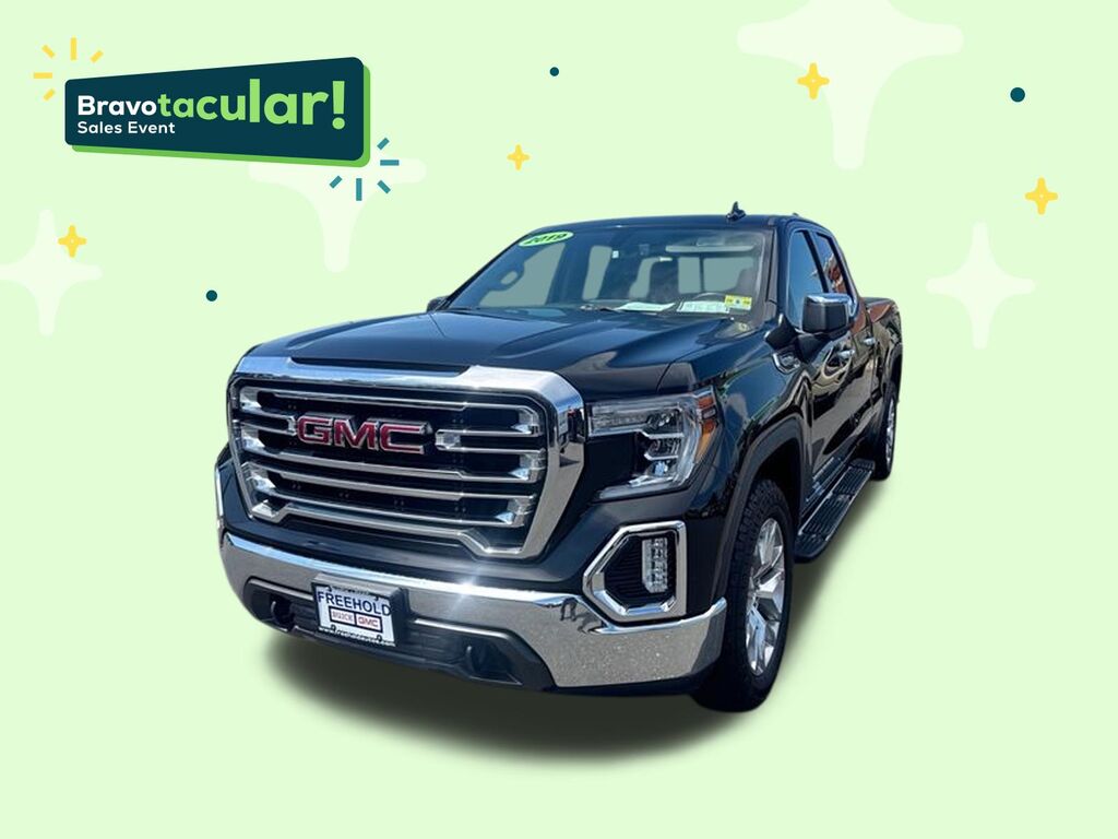2019 GMC Sierra 1500 SLT — photo 1 of 6