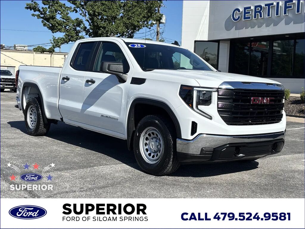 2025 GMC Sierra 1500 Pro — photo 1 of 28