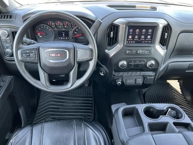 2024 GMC Sierra 1500 Pro — photo 1 of 24