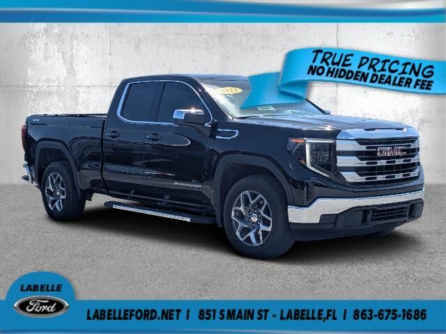 2023 GMC Sierra 1500 SLE — photo 1 of 26