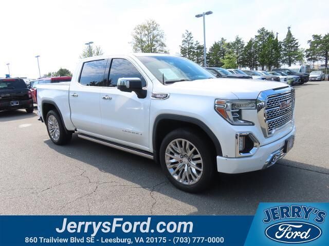 2019 GMC Sierra 1500 Denali — photo 1 of 26