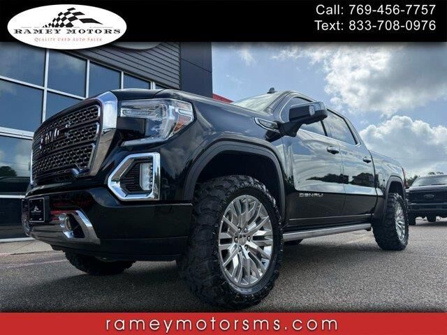 2019 GMC Sierra 1500 Denali — photo 1 of 13