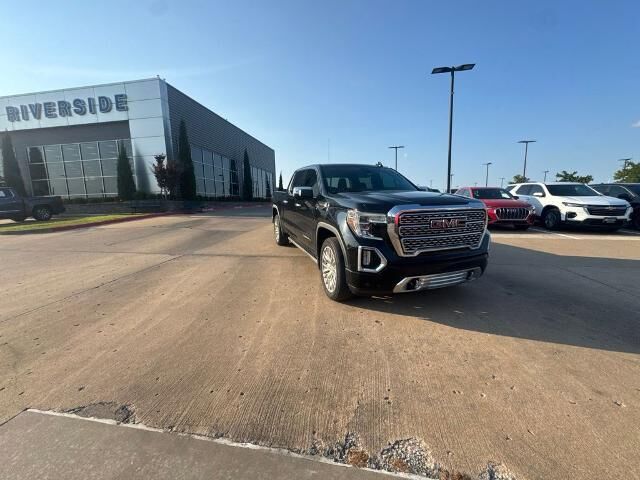 2019 GMC Sierra 1500 Denali — photo 1 of 26