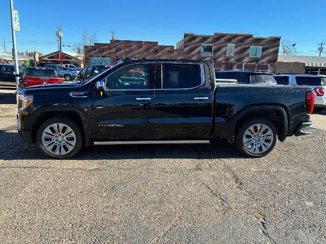 2020 GMC Sierra 1500 Denali — photo 1 of 10