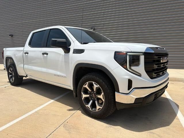 2023 GMC Sierra 1500 Pro — photo 1 of 26