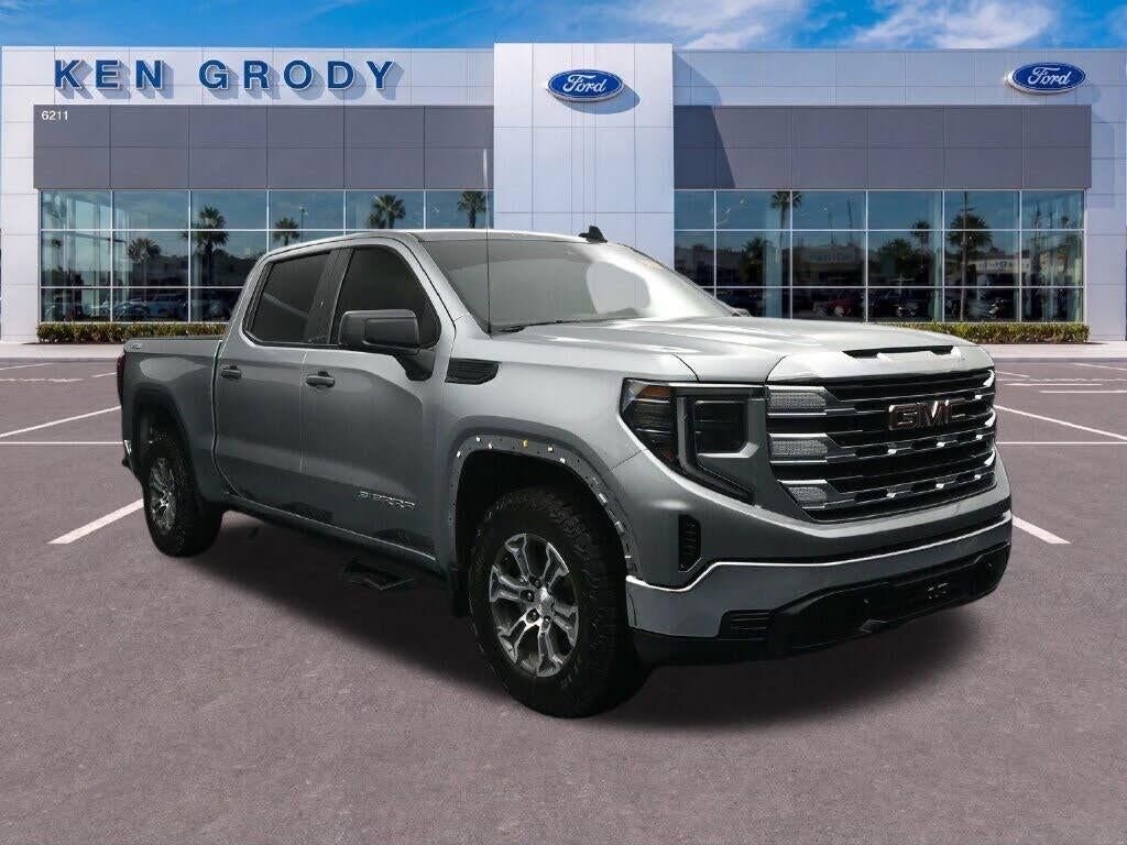 2024 GMC Sierra 1500 Pro — photo 1 of 1