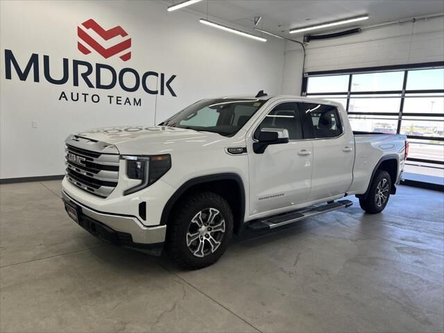 2023 GMC Sierra 1500 SLE — photo 1 of 13
