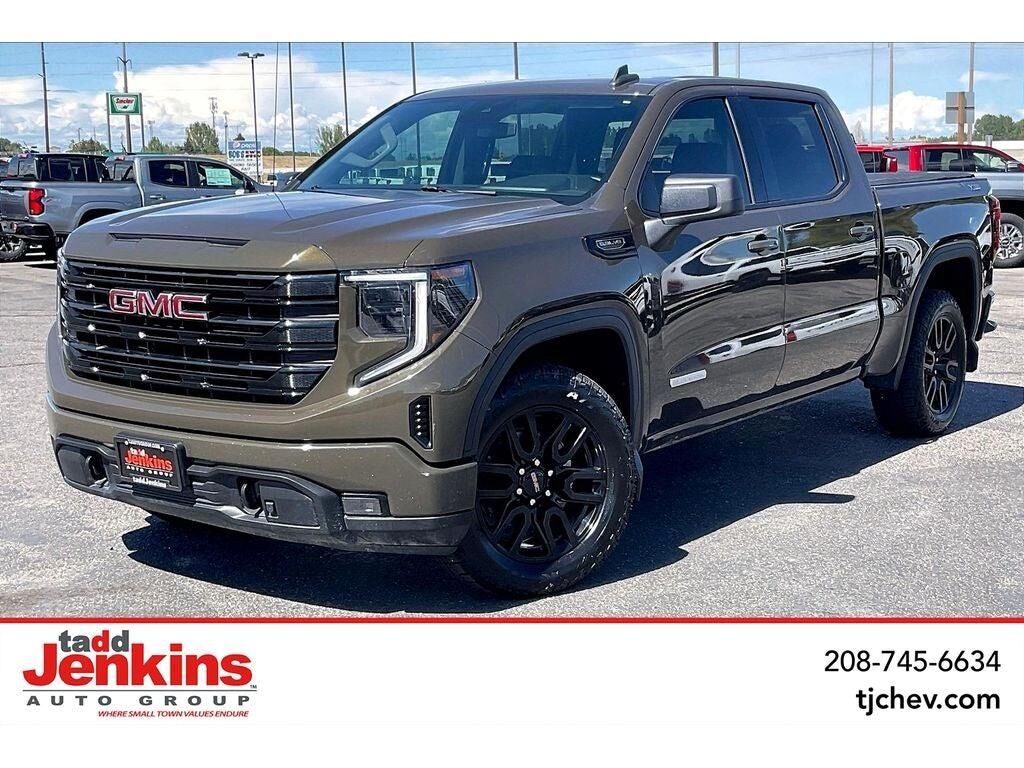 2023 GMC Sierra 1500 Elevation — photo 1 of 3
