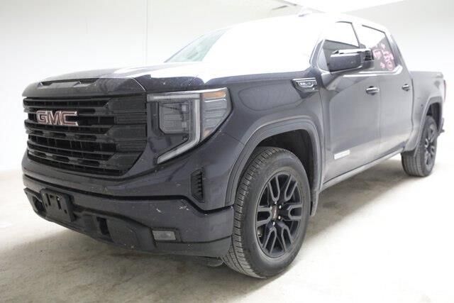 2022 GMC Sierra 1500 Elevation — photo 1 of 13