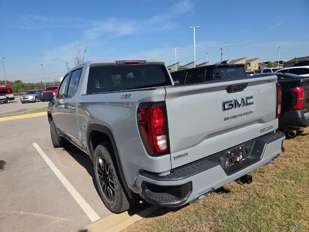 2024 GMC Sierra 1500 Elevation — photo 1 of 4