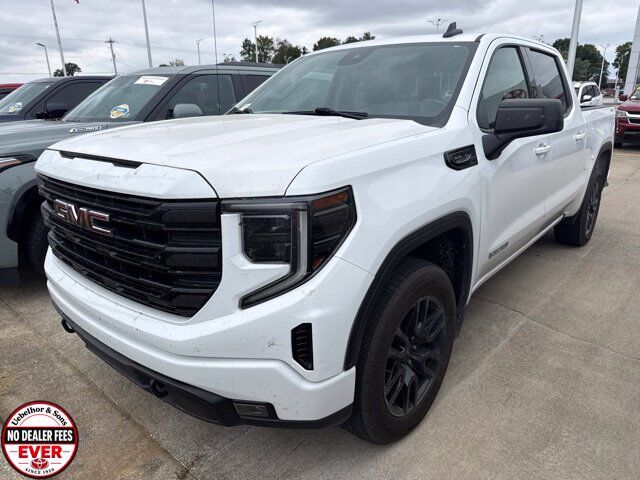 2022 GMC Sierra 1500 Elevation