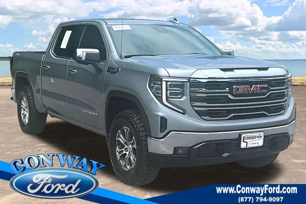 2025 GMC Sierra 1500 SLT — photo 1 of 12