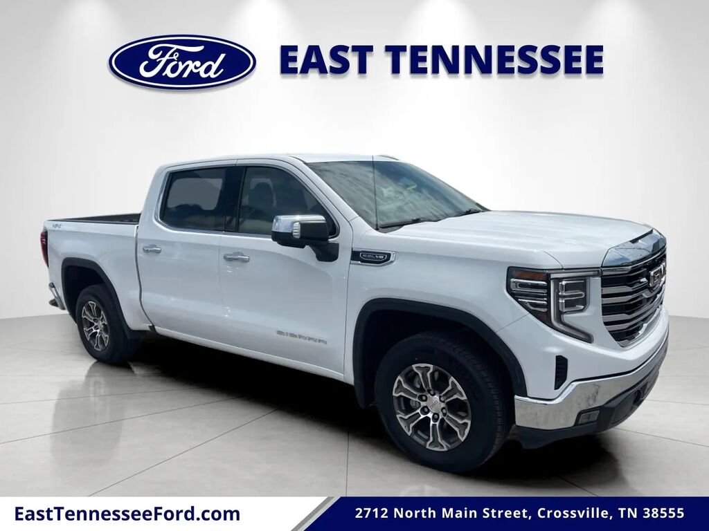 2025 GMC Sierra 1500 SLT — photo 1 of 12