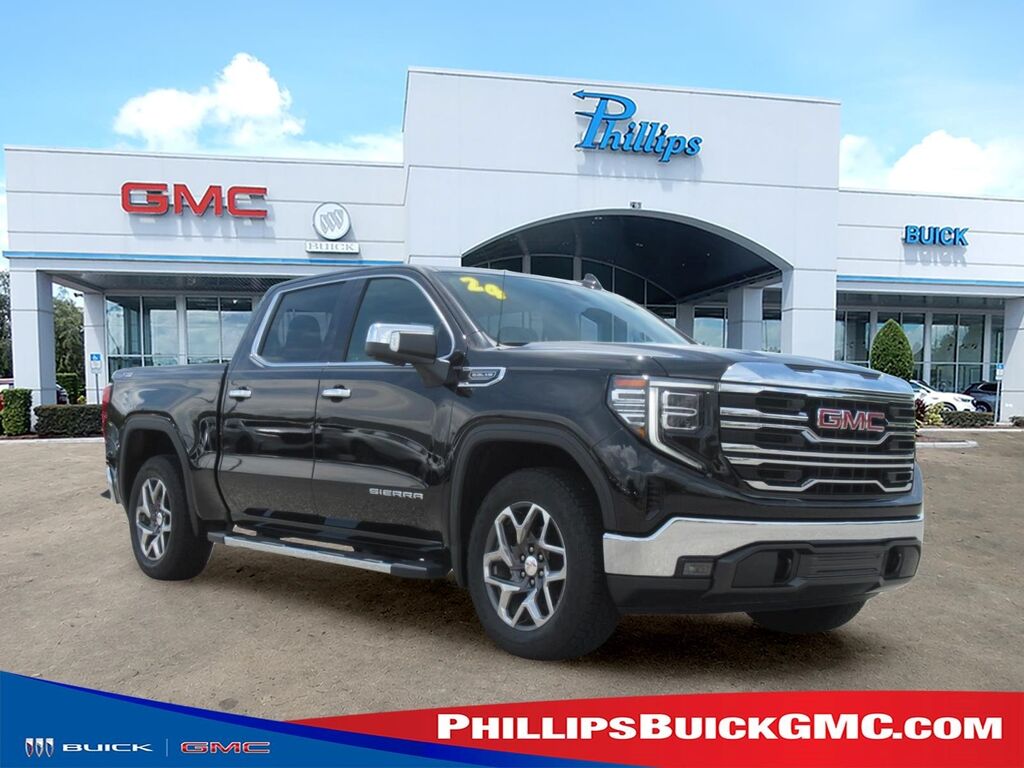 2024 GMC Sierra 1500 — photo 1 of 13