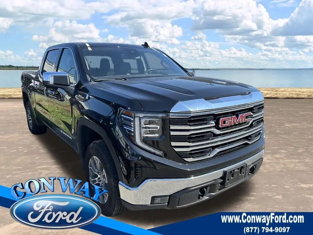 2026 GMC Sierra 1500 SLT — photo 1 of 16