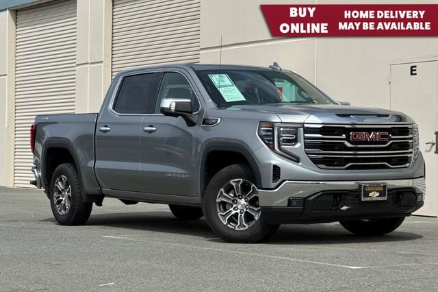 2024 GMC Sierra 1500 SLT — photo 1 of 13