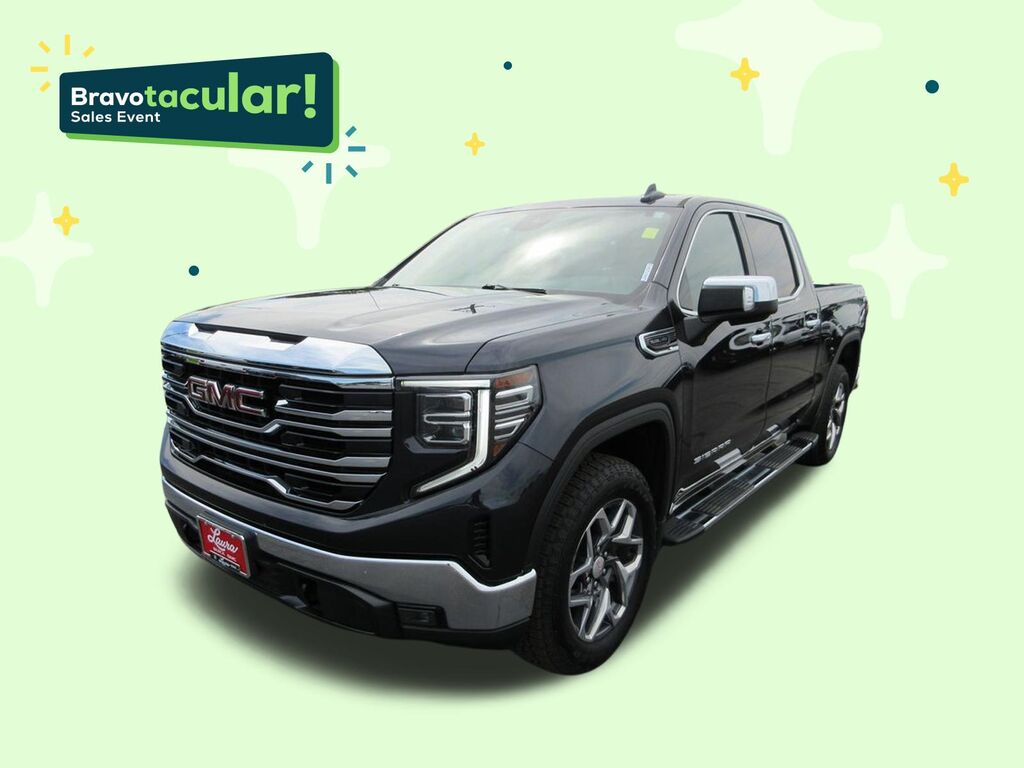 2022 GMC Sierra 1500 SLT — photo 1 of 7