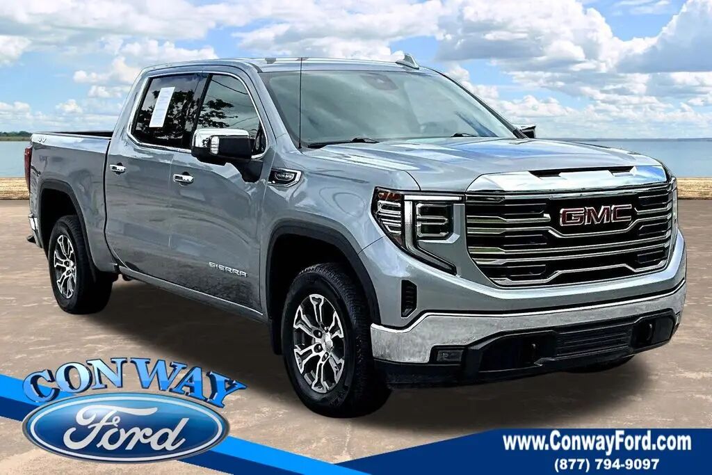 2026 GMC Sierra 1500 SLT — photo 1 of 12