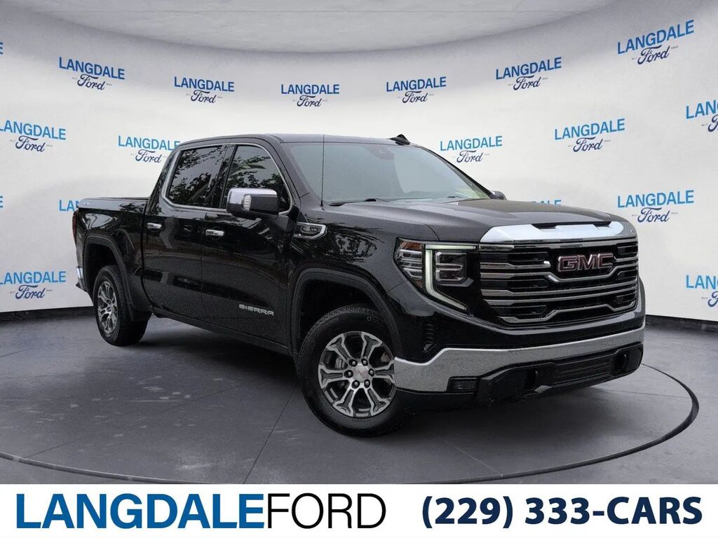 2025 GMC Sierra 1500 SLT — photo 1 of 13