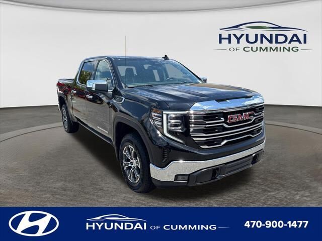 2025 GMC Sierra 1500 SLT — photo 1 of 24