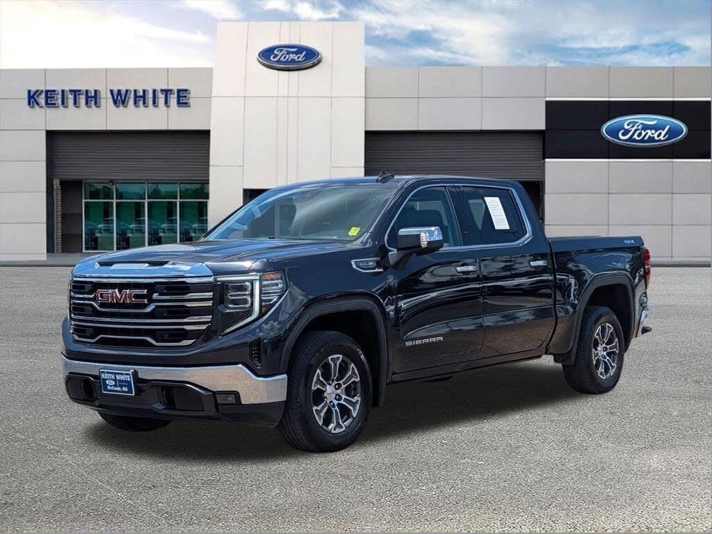2025 GMC Sierra 1500 SLT — photo 1 of 2