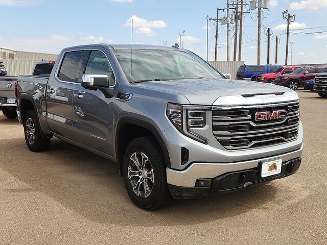 2024 GMC Sierra 1500 SLT — photo 1 of 24