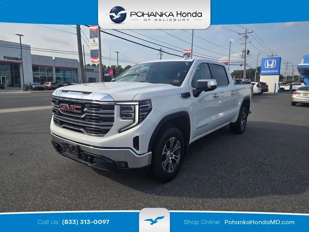 2025 GMC Sierra 1500 SLT — photo 1 of 39