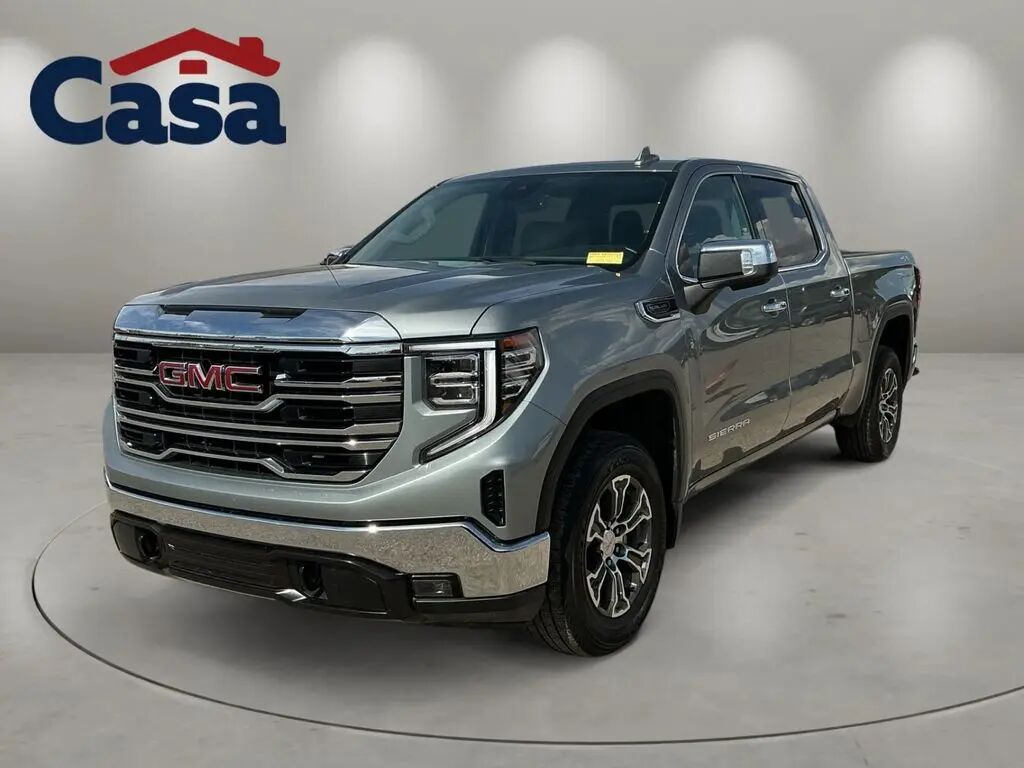 2025 GMC Sierra 1500 SLT — photo 1 of 13