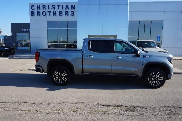 2026 GMC Sierra 1500 AT4 — photo 1 of 26