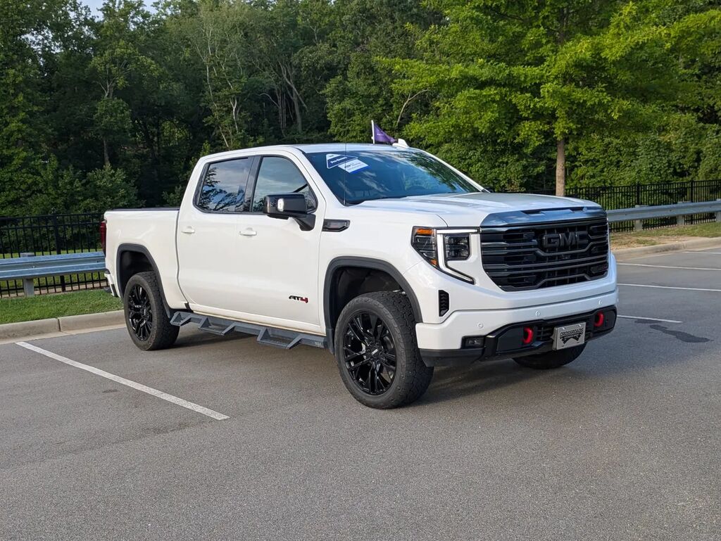 2023 GMC Sierra 1500 AT4 — photo 1 of 39
