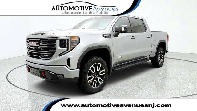 2024 GMC Sierra 1500 AT4