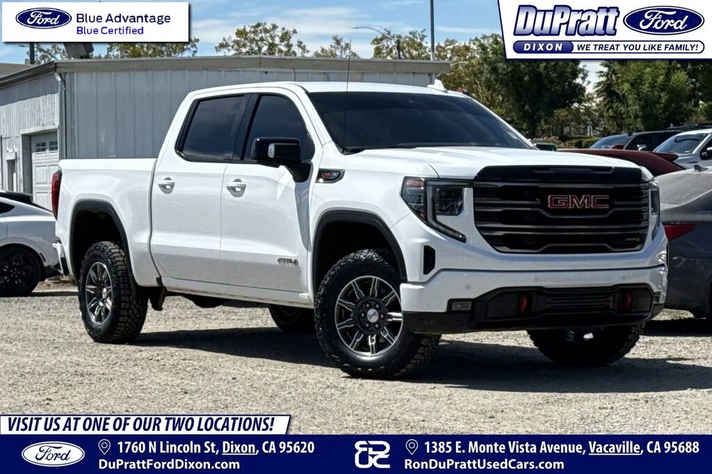 2025 GMC Sierra 1500 AT4 — photo 1 of 13