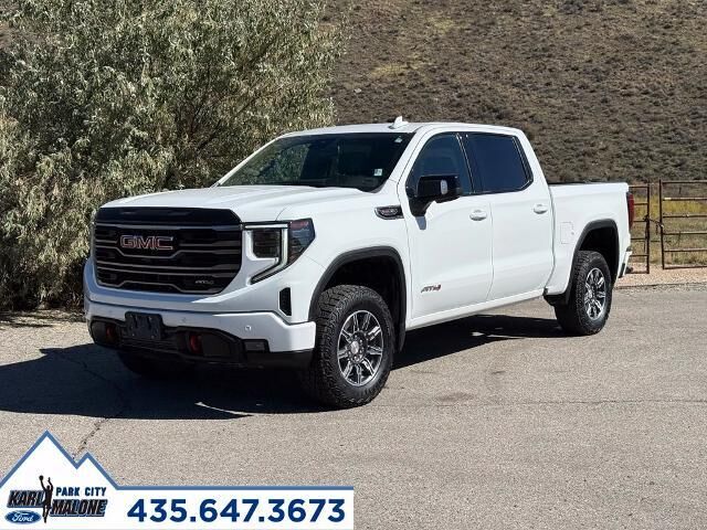 2025 GMC Sierra 1500 AT4