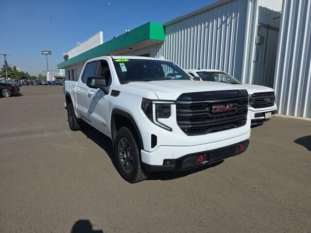 2025 GMC Sierra 1500 AT4 — photo 1 of 44