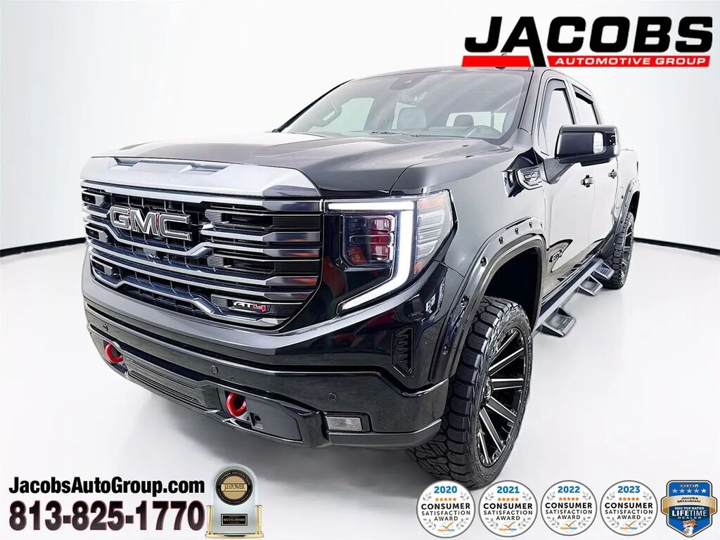 2023 GMC Sierra 1500 AT4 — photo 1 of 13