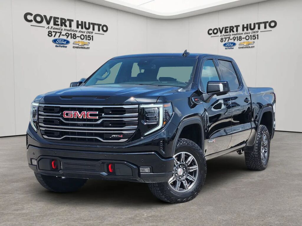 2025 GMC Sierra 1500 AT4 — photo 1 of 13