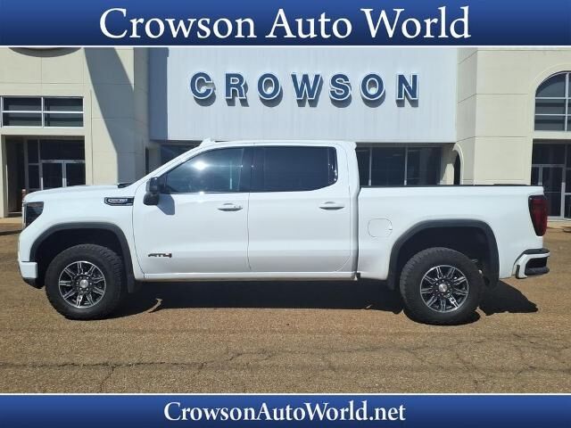 2025 GMC Sierra 1500 AT4