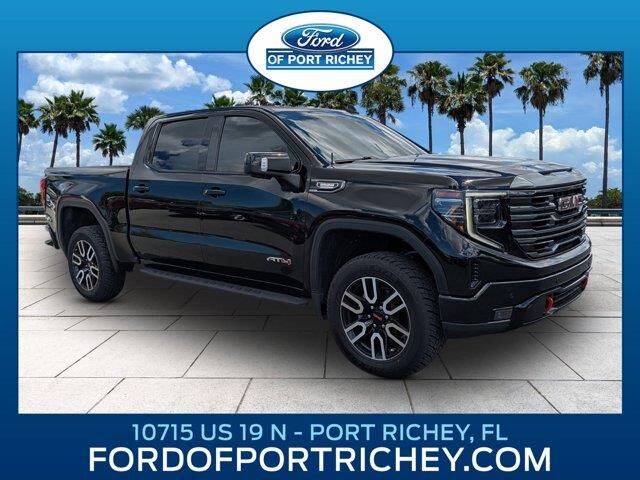 2022 GMC Sierra 1500 AT4