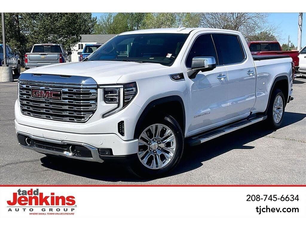 2023 GMC Sierra 1500 Denali — photo 1 of 4