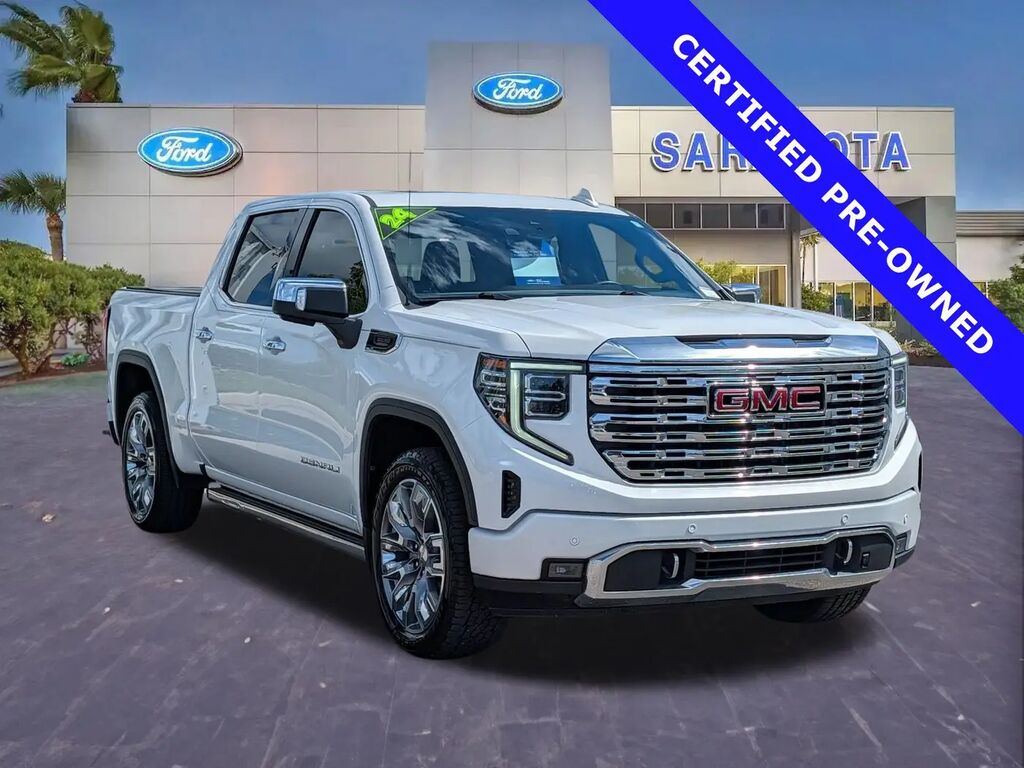 2024 GMC Sierra 1500 Denali — photo 1 of 39