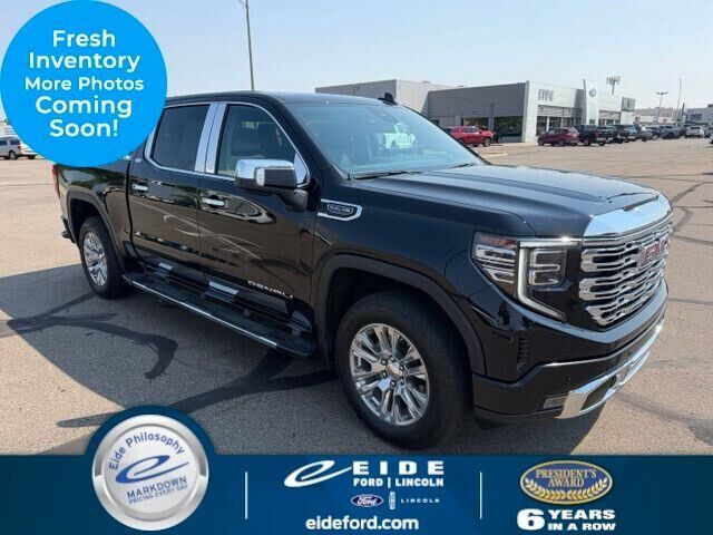 2023 GMC Sierra 1500 Denali — photo 1 of 12