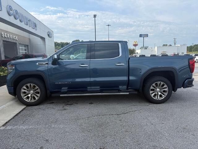 2024 GMC Sierra 1500 Denali — photo 1 of 48