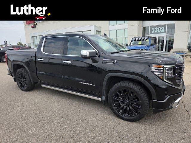 2023 GMC Sierra 1500 Denali Ultimate — photo 1 of 26