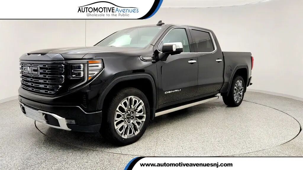 2023 GMC Sierra 1500 Denali Ultimate — photo 1 of 26