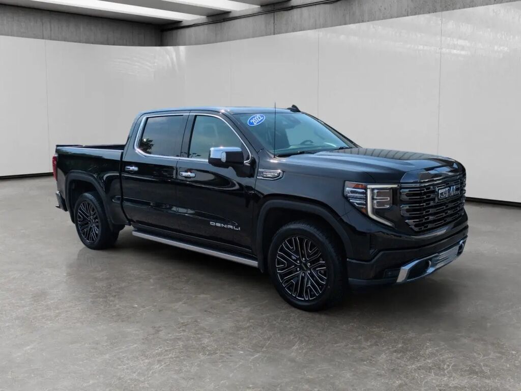2022 GMC Sierra 1500 Denali Ultimate — photo 1 of 13