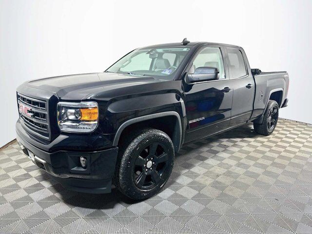 2015 GMC Sierra 1500 4WD Double Cab 143.5 — photo 1 of 1