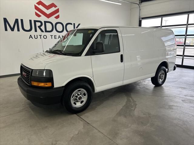 2018 GMC Savana 2500 — photo 1 of 26