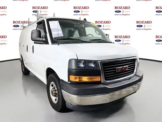 2018 GMC Savana 2500 — photo 1 of 26